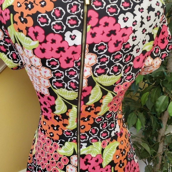 Kaari Blue V Neck Floral Print Dress Sz XS - Picture 6 of 8